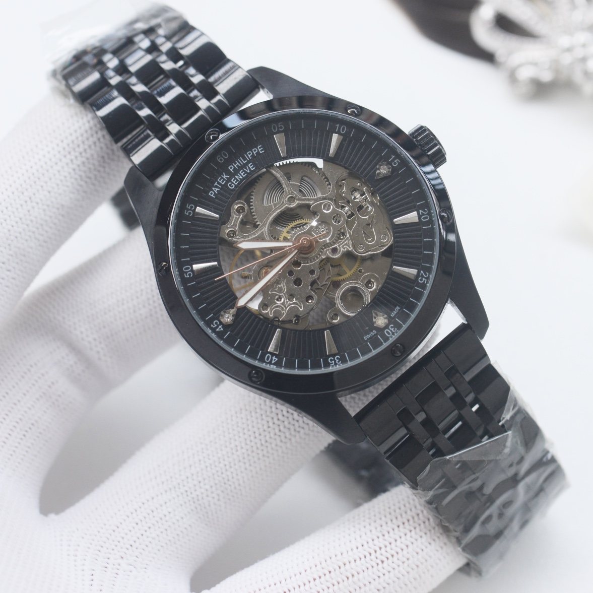 PATEK PHILIPPE Black Bracelet Watch — hero