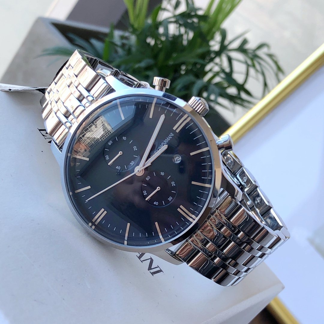 EMPORIO ARMANI Black Dial Silver Bracelet Watch — front
