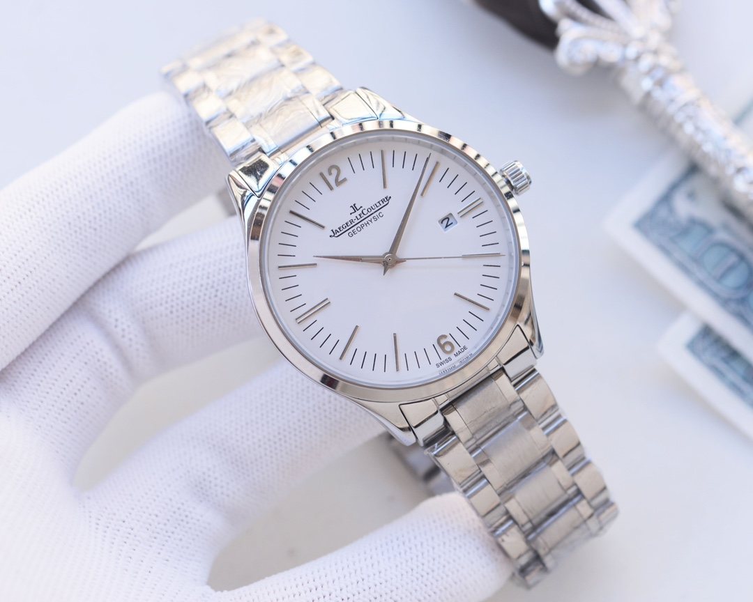 Jaeger-LeCoultre Silver White Dial Bracelet Watch — front