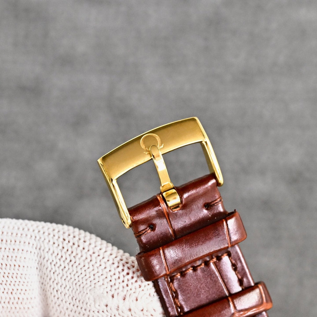 Omega Gold Brown Strap Watch — detail