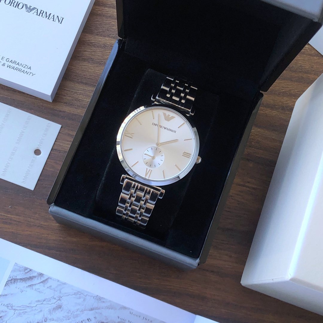 EMPORIO ARMANI White Dial Bracelet Watch — front