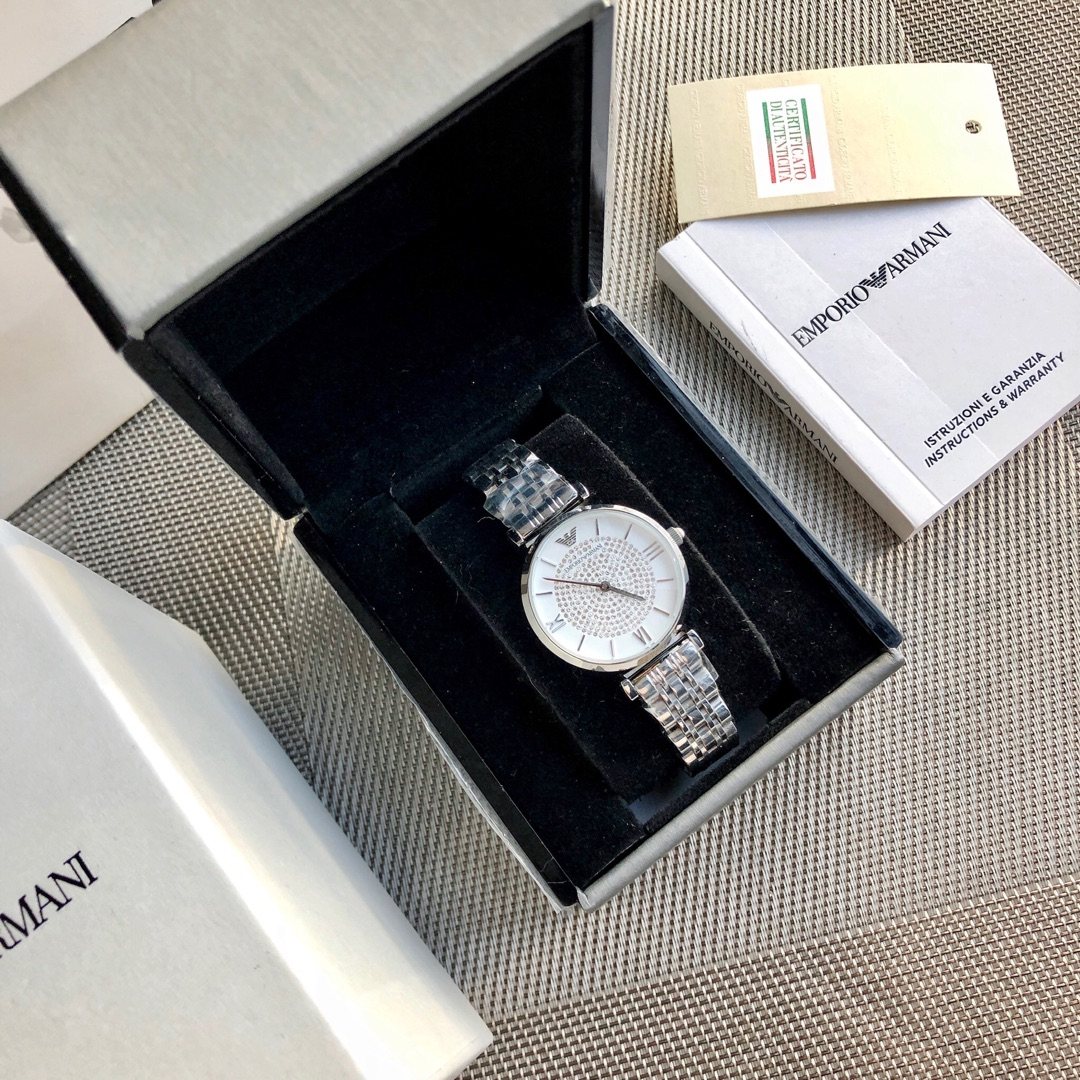 EMPORIO ARMANI White Dial Bracelet Watch — front