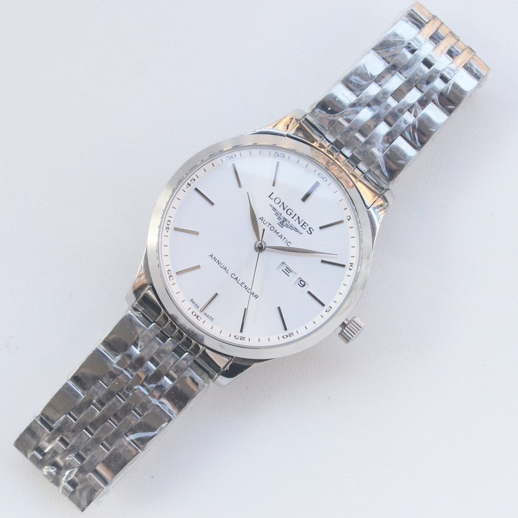 Silver White Dial Bracelet Watch — hero