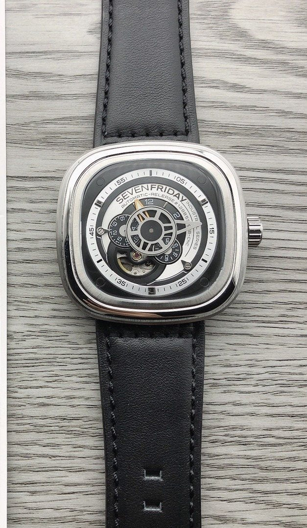 SEVENFRIDAY Black Strap Watch — hero