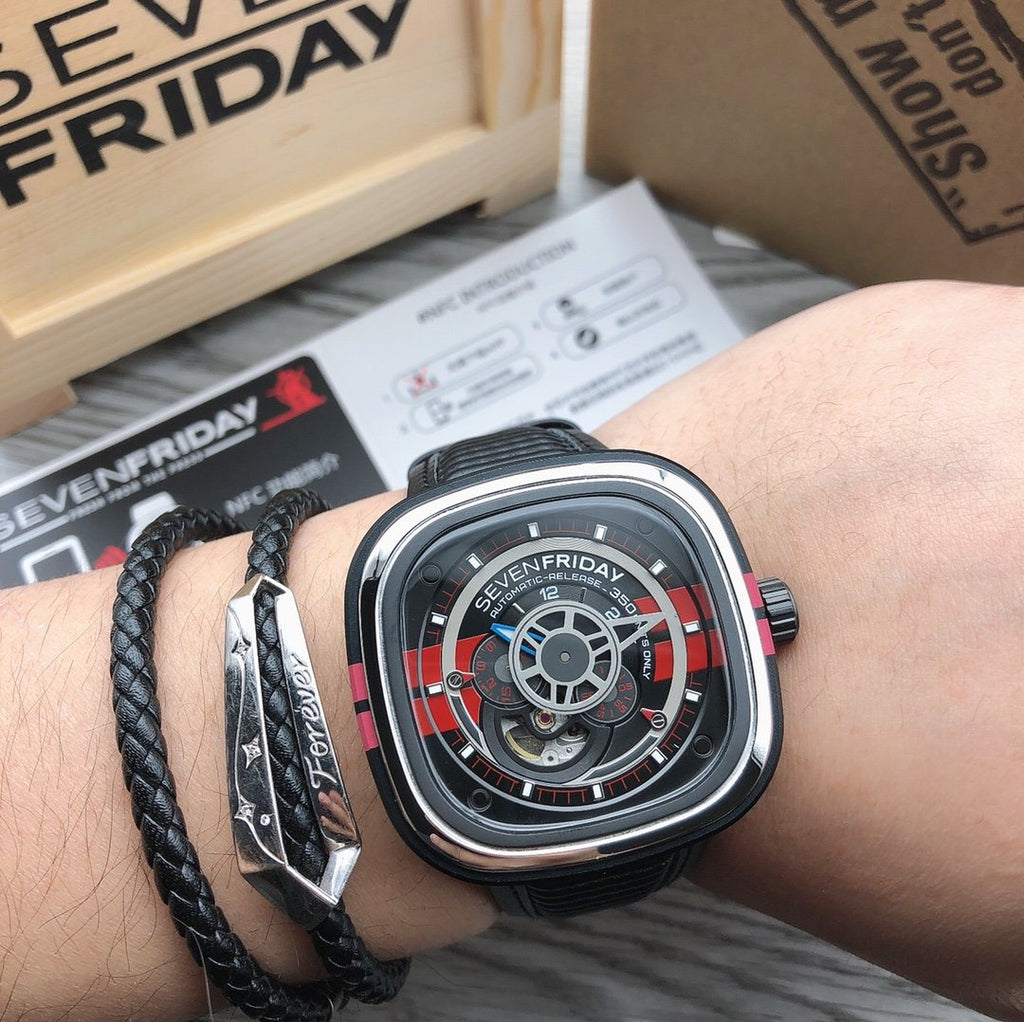 SEVENFRIDAY Black Red Accent Watch — model