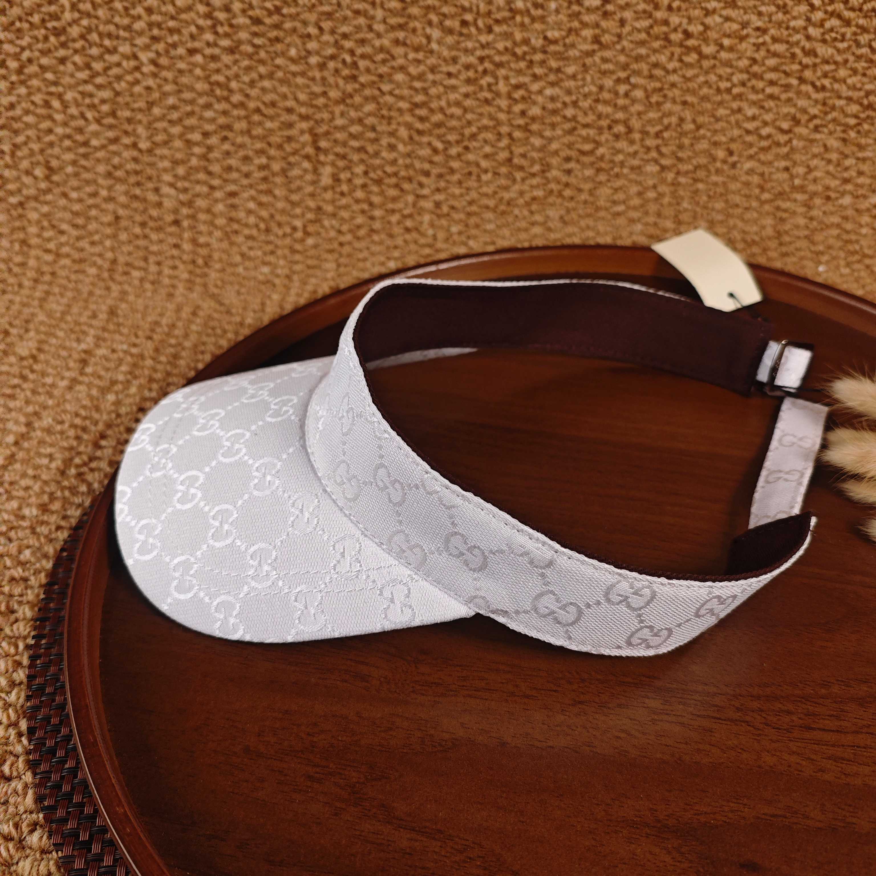 GUCCI GG Monogram Canvas Sun Visor