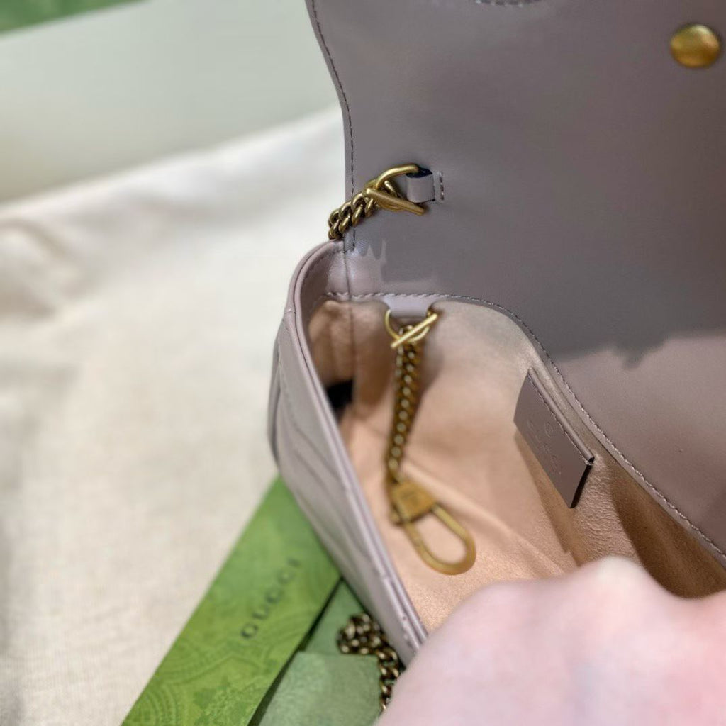 Gucci GG Marmont Mini Shoulder Bag – 476433